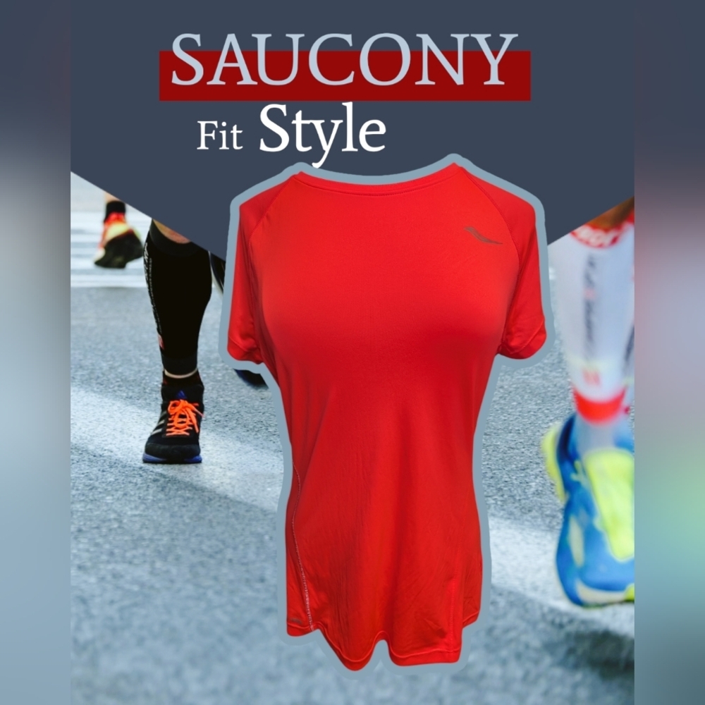 Saucony Women’s Performance Running Tee – Hot Pink – Size Large
